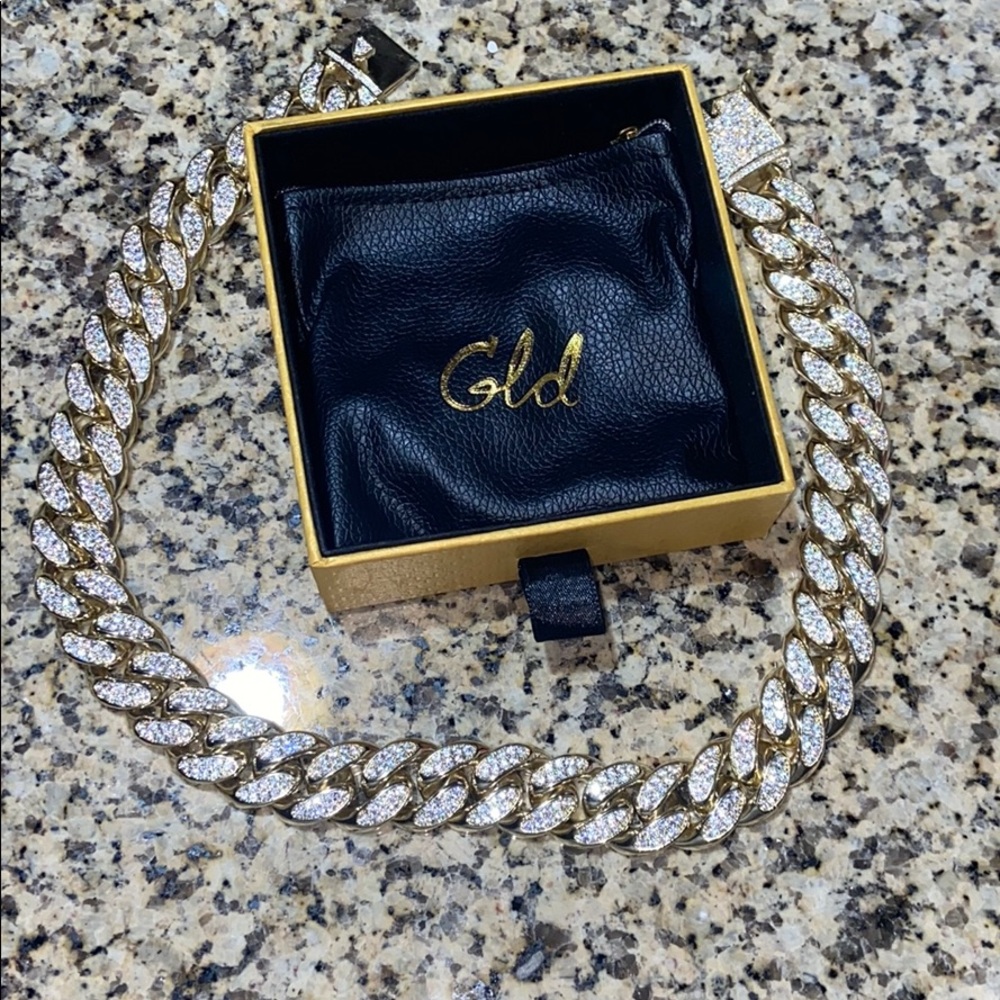 Gold abs diamond chain